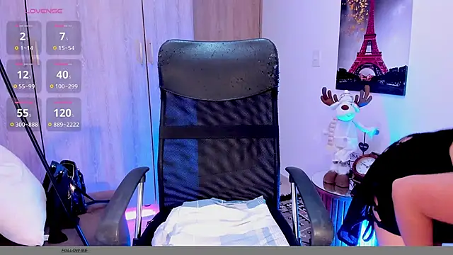 MaggieBrownn online show from November 13, 1:59 am