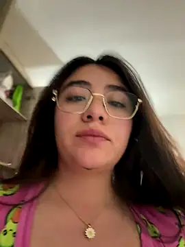 vaneelee online show from October 9, 2:26 am