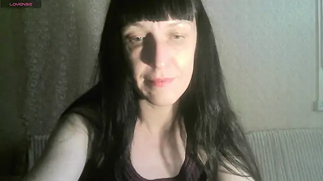 MarieODahliaS online show from April 16, 7:41 am