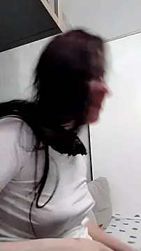 lolyforyou online show from February 12, 1:57 pm