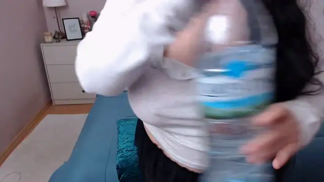 LeveMe2Nightt online show from October 27, 1:06 pm