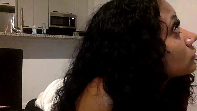 pinksugarxx online show from September 16, 4:42 am