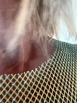 Snapshot of nicole_98 chatting on September 8, 2:27 pm nicole 98 online show from September 8, 2:27 pm