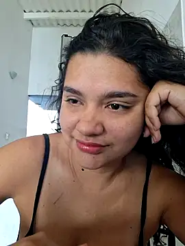 Snapshot of blerstefan1 chatting on September 25, 1:10 pm blerstefan1 online show from September 25, 1:10 pm