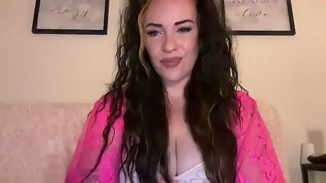 MuckyMILF online show from September 17, 9:24 pm