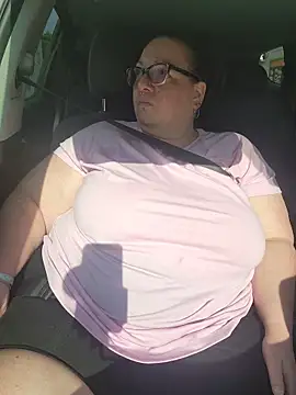 Miss Phat Booty online show from July 1, 9:58 pm