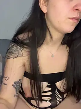 joeystaciee online show from June 11, 12:32 am