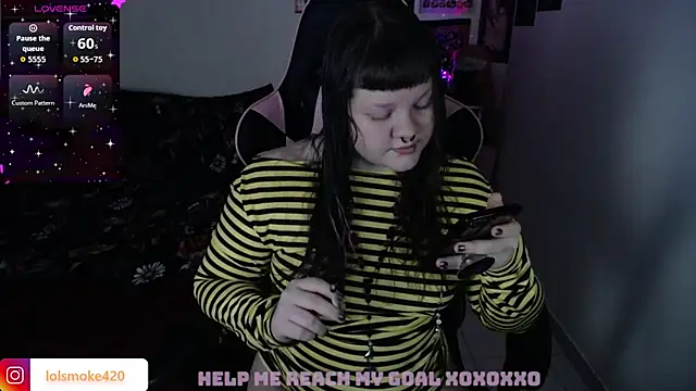 Snapshot of Bdsm_and_fries chatting on September 9, 7:08 am Bdsm and fries online show from September 9, 7:08 am