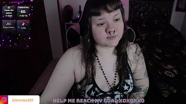 Snapshot of Bdsm_and_fries chatting on October 19, 7:10 am Bdsm and fries online show from October 19, 7:10 am