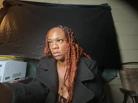Snapshot of AlexaTheSlut chatting on October 3, 9:03 am AlexaTheSlut online show from October 3, 9:03 am
