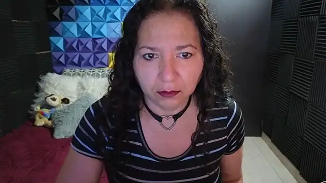 katifoxx online show from November 24, 4:09 pm