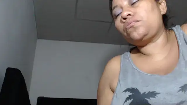 adrixxx38 online show from February 15, 8:02 am