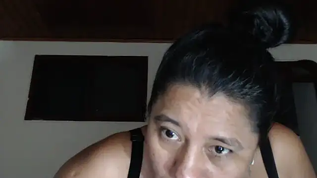 adrixxx38 online show from July 23, 1:58 am