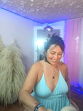 zullyxhot online show from December 13, 8:59 pm