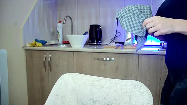 Lady Joli online show from January 8, 3:49 pm