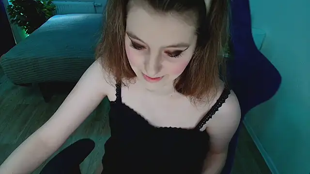 CranberryHot online show from July 26, 2:47 pm
