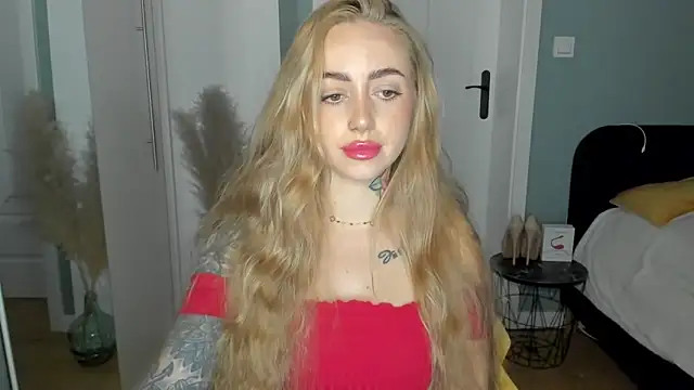 sexyCoralie online show from April 17, 6:37 am