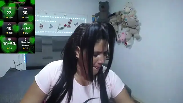 Sharloth milf online show from December 16, 9:31 pm