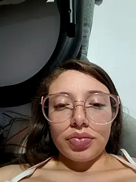 linda-schmidt online show from April 6, 4:46 am