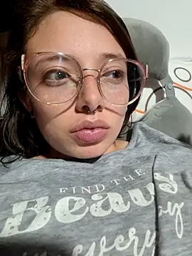 linda-schmidt online show from July 22, 2:56 am
