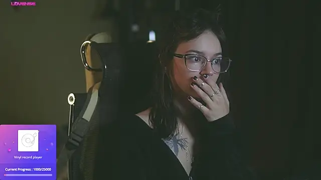 alyssa sweet online show from September 26, 5:05 am