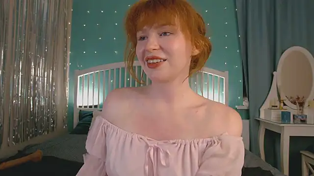 GingerArin online show from May 26, 4:50 pm