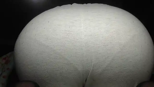 prettyangelsquirt online show from September 22, 5:00 pm