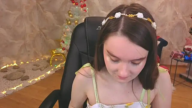 CloudGrace online show from December 21, 3:44 am