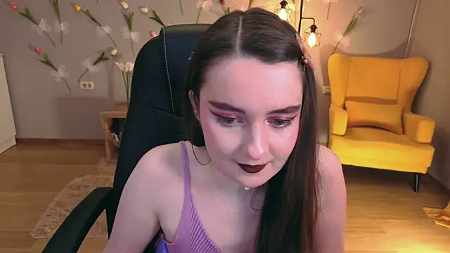 CloudGrace online show from April 12, 6:33 pm