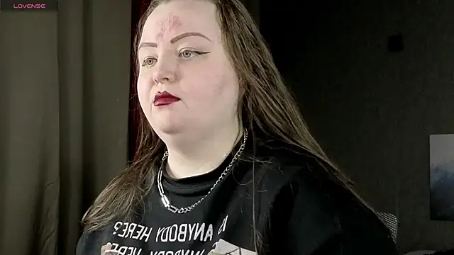 EMMA  CONNOR online show from November 29, 10:14 pm