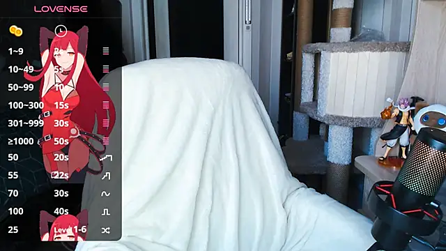 Snapshot of Mini_Mo chatting on October 1, 9:47 am Mini Mo online show from October 1, 9:47 am