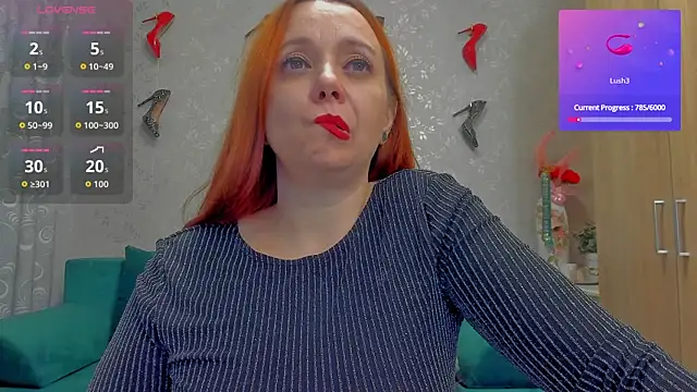Snapshot of emilianna666 chatting on October 16, 12:52 pm emilianna666 online show from October 16, 12:52 pm
