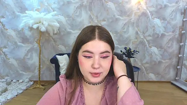Snapshot of NicoleFoxery chatting on October 16, 6:21 pm NicoleFoxery online show from October 16, 6:21 pm