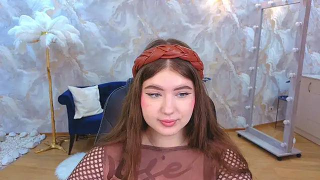 NicoleFoxery online show from November 15, 6:20 pm