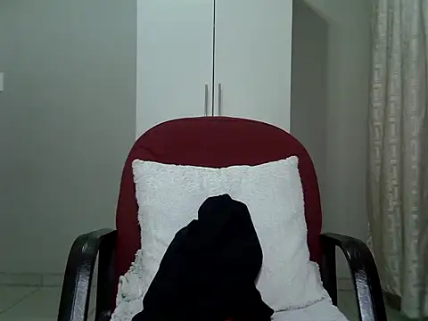 NautyKinky Mommy online show from July 11, 3:50 am