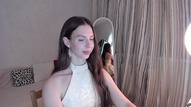 Teresa Hardly online show from July 10, 6:52 pm