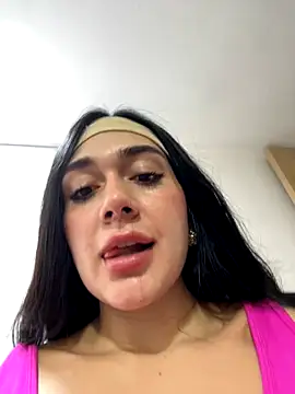 Snapshot of LaanaCooper chatting on September 8, 7:02 pm LaanaCooper online show from September 8, 7:02 pm