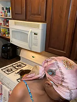 Cum2Charm online show from March 19, 11:42 pm