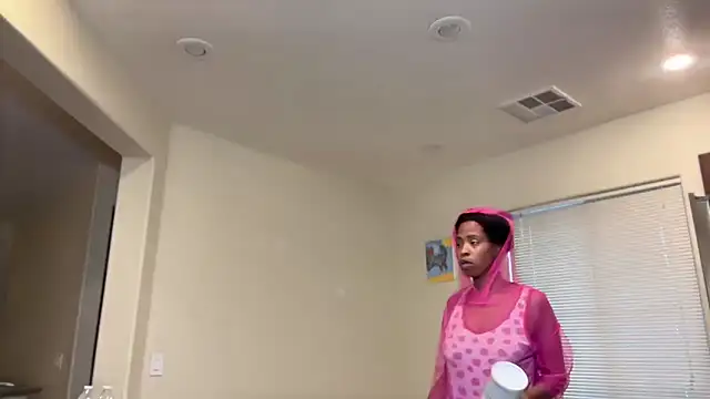 Cum2Charm online show from November 17, 2:40 pm