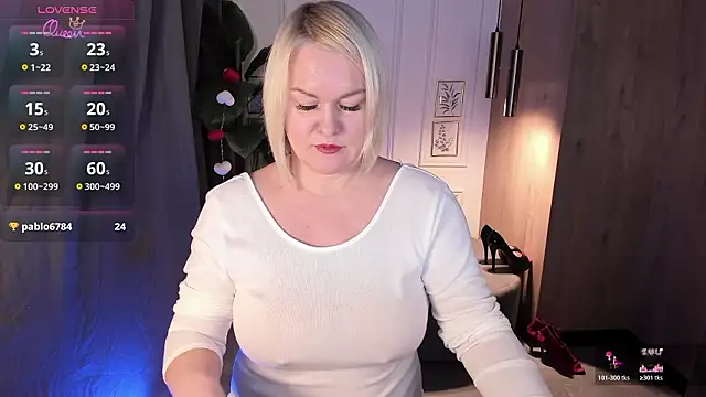 YolandaKiss online show from March 1, 4:23 am