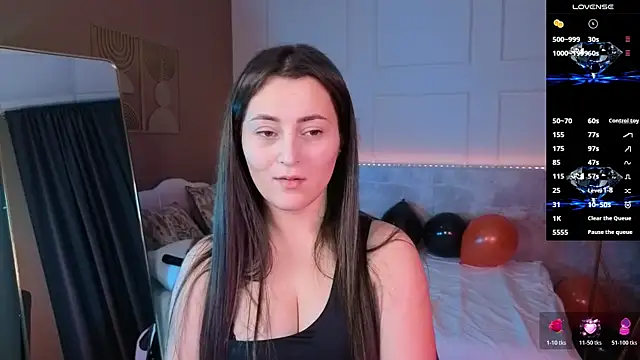 KylieMellow online show from October 30, 1:34 pm