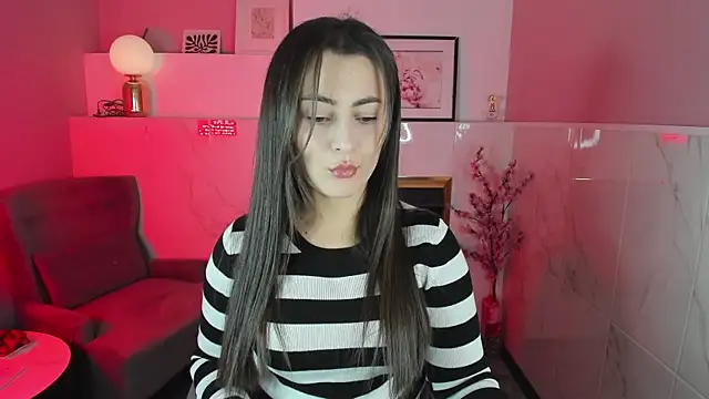 Snapshot of KylieMellow chatting on September 30, 1:28 pm KylieMellow online show from September 30, 1:28 pm