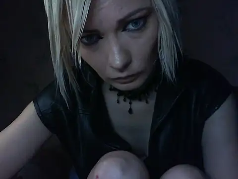 WildMissNiks online show from July 28, 6:55 am