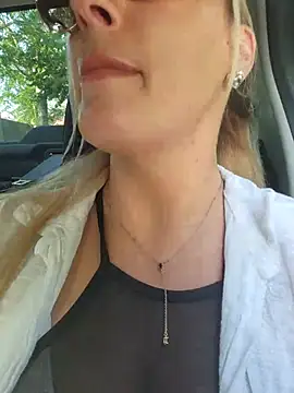 Dirtyfeelin online show from August 8, 5:04 am