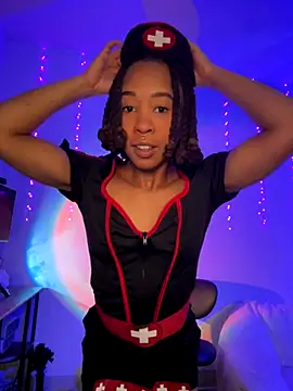 Snapshot of thebrattygoddess chatting on October 9, 8:13 pm thebrattygoddess online show from October 9, 8:13 pm