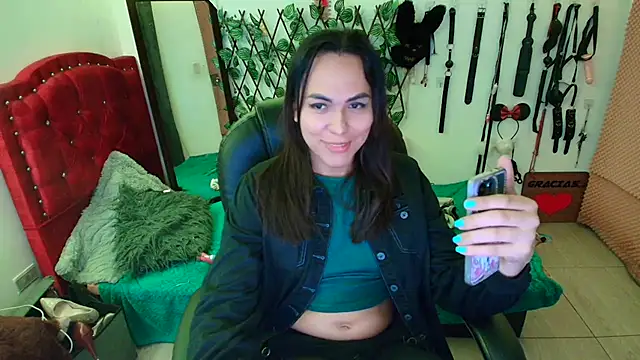 arianablue69 online show from October 18, 11:39 pm