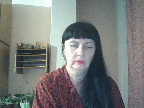 MelanyBanks online show from September 28, 6:35 pm