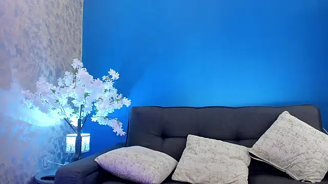 BellaMarieX online show from June 13, 7:11 pm