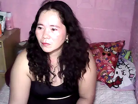 hotpusie 4u online show from October 3, 7:46 am