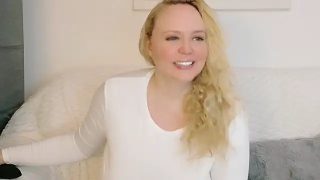 Sarah4you online show from February 13, 5:47 pm